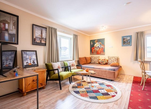 Family-Apartment-Suite-Deluxe.jpg
