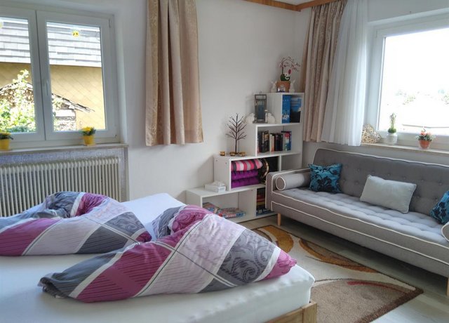 Schlafzimmer.jpg