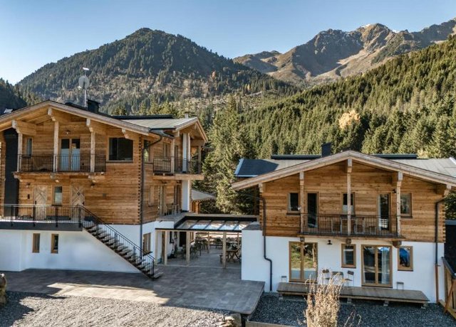 Weidenchalets.jpg