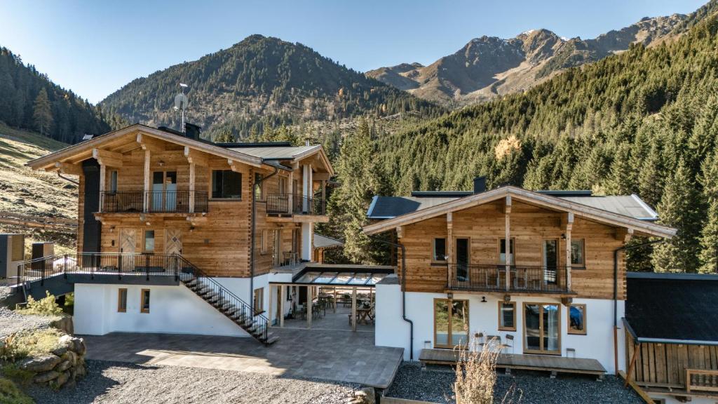 Weidenchalets