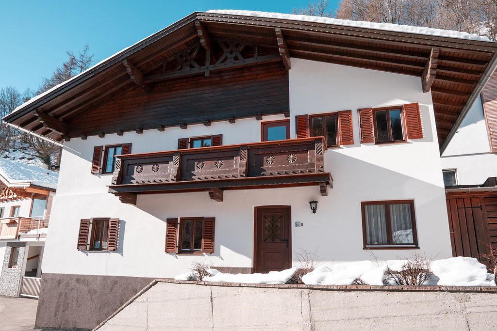 Traditionell Modernes Haus Hötting