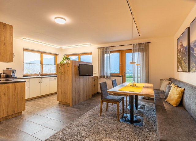 01roslerhofinzingapartmentwohnkuechecmarkus.jpg