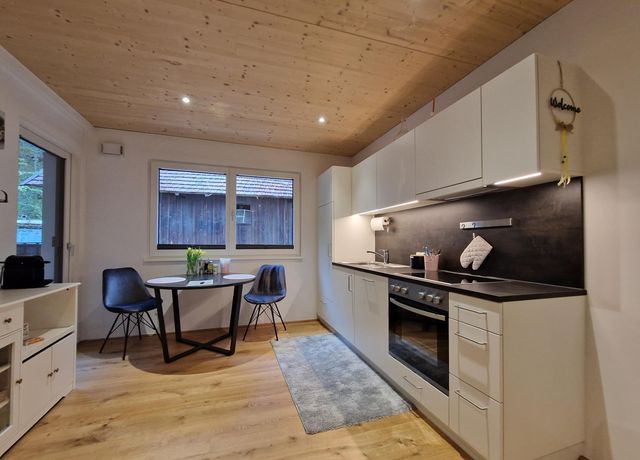 Stilvolle-Wohnung-direkt-bei-Innsbruck-1.jpg
