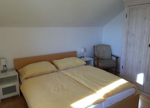 Doppelzimmer-Haus-Altenburg.jpg